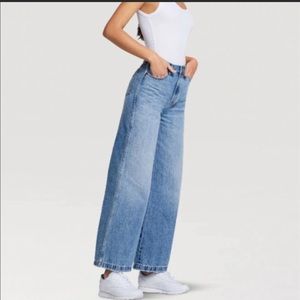 Wrangler Worldwide Wide Leg Jean